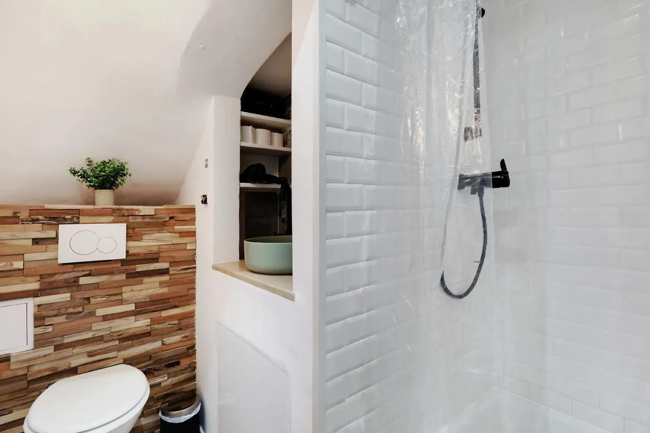 Parfait Studio Pour Un Acces Rapide A La Sorbonne! Apartment Paris