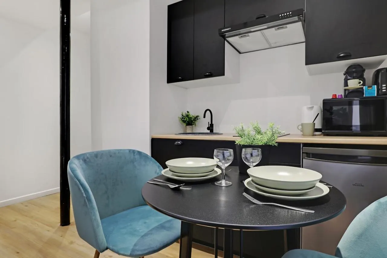 Parfait Studio Pour Un Acces Rapide A La Sorbonne! Apartment Paris 0*,  France